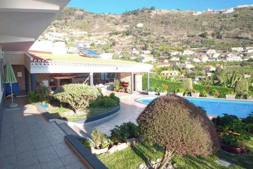 Arcos Grands Suites With Enormous And Private Pool. Arco da Calheta  Extérieur photo