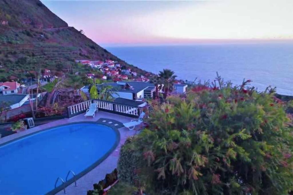Arcos Grands Suites With Enormous And Private Pool. Arco da Calheta  Extérieur photo
