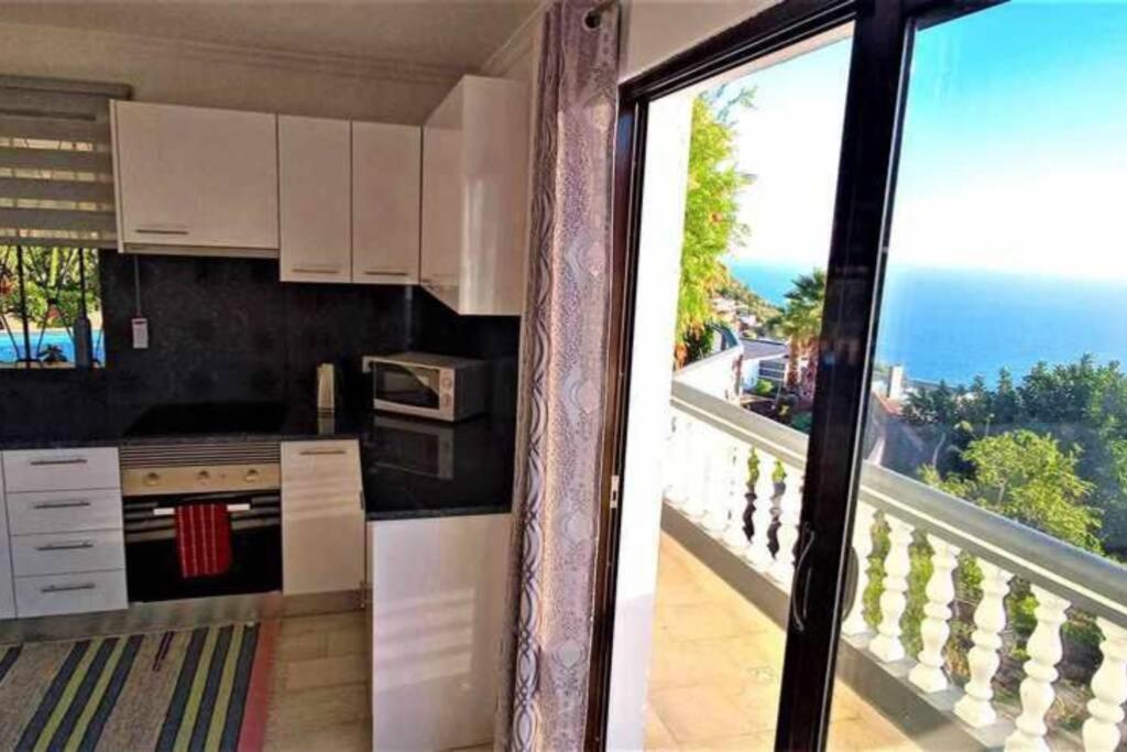 Arcos Grands Suites With Enormous And Private Pool. Arco da Calheta  Extérieur photo